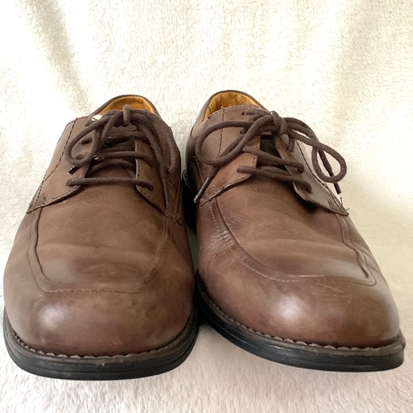 Brown Jos.A. Banks Men’s lace up leather Oxford Dressy Work shoes. Size 8.5 D main image 14